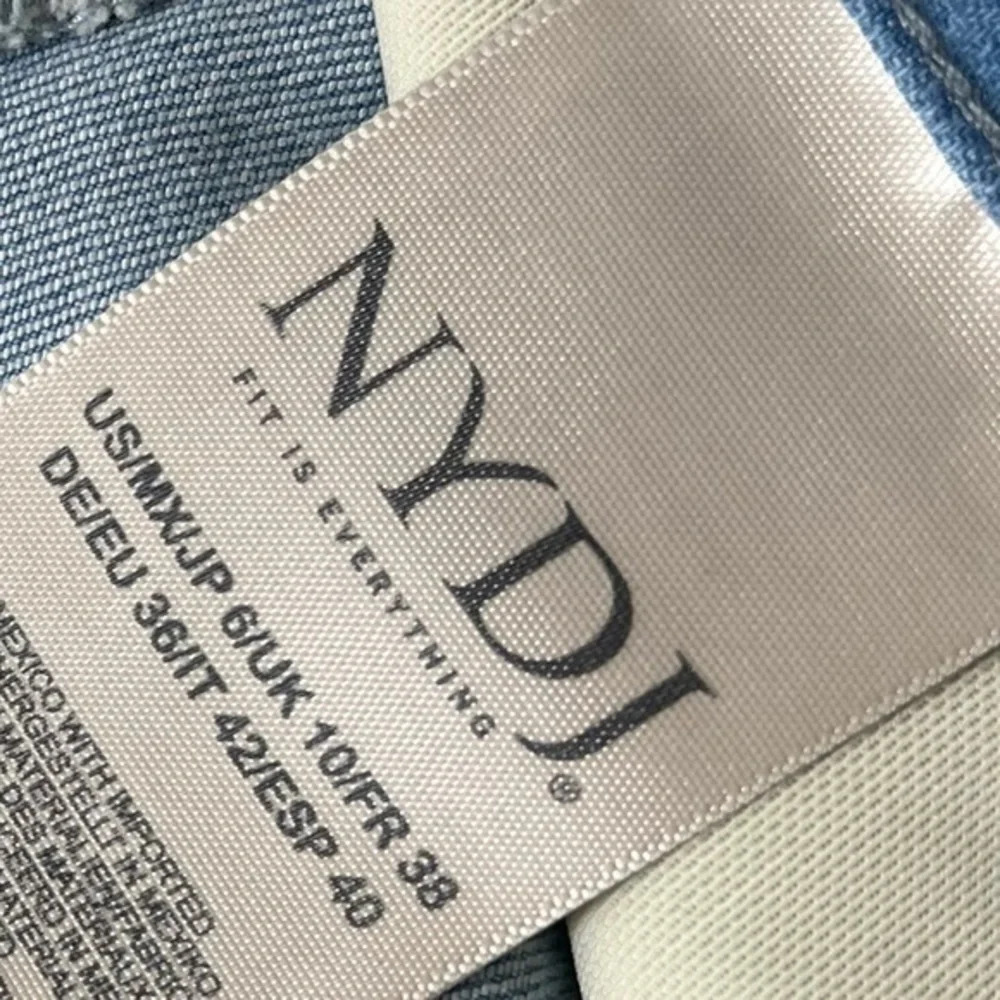 NYDJ light wash Skinny Jeans slimming lift tuck technology contour ami crop sz 6 - Picture 9 of 10